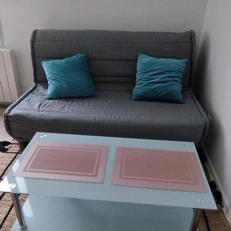 شقة Coquet 2 Pieces Proche De Paris بانيوليه المظهر الخارجي الصورة
